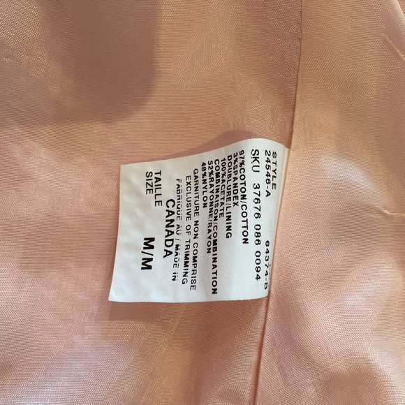 Perfectly Pink fitted blazer - Picture 4 of 5